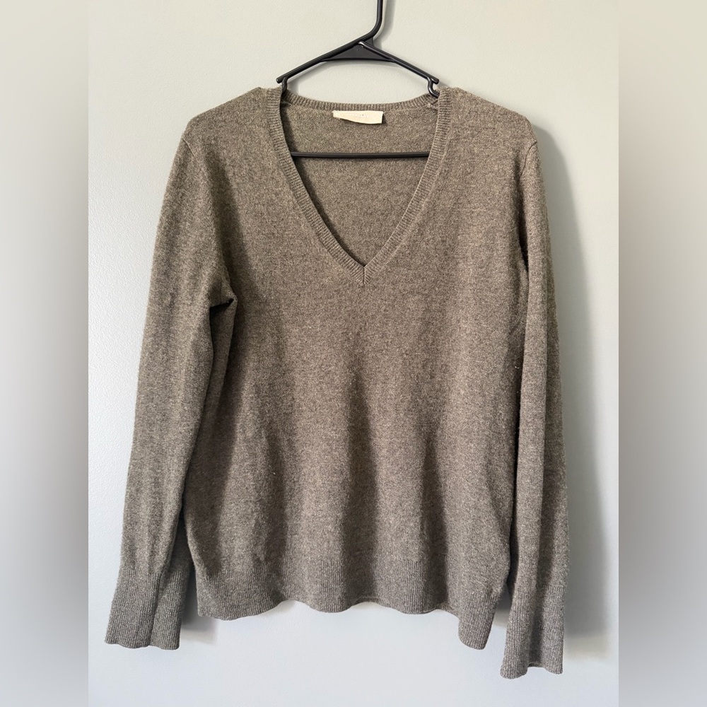 Everlane Womens Classic V Cashmere Sweater Size Medium Green